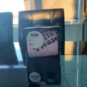 PINK Victoria’s Secret Marshmallow Crew Socks